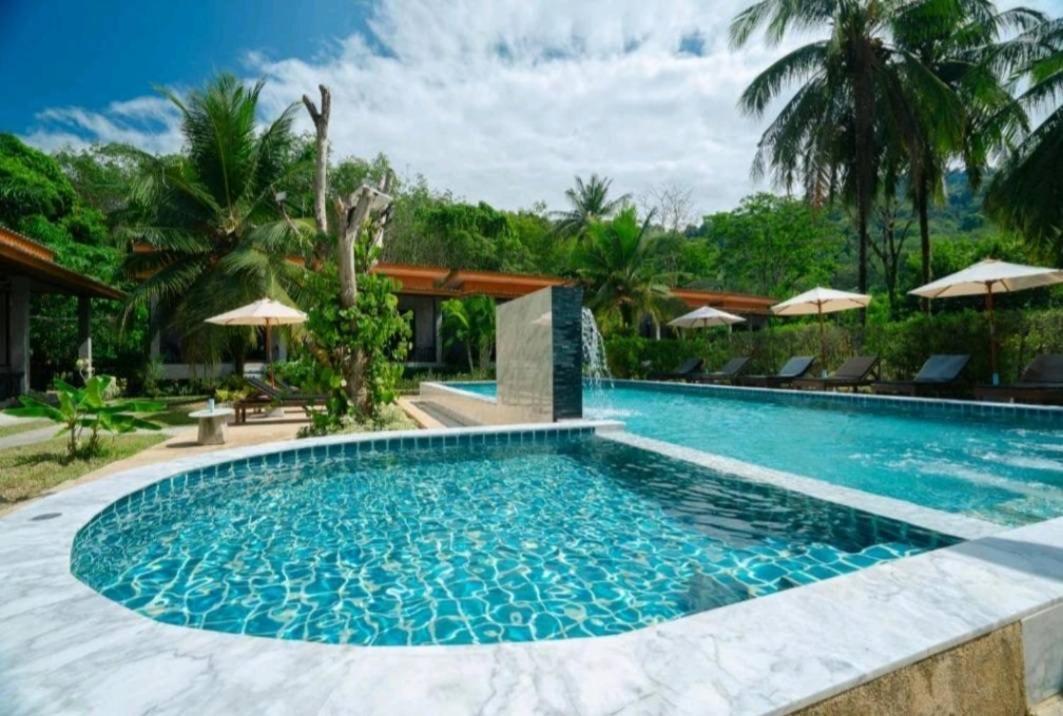 Grandfather Khaolak Resort 카오락 외부 사진
